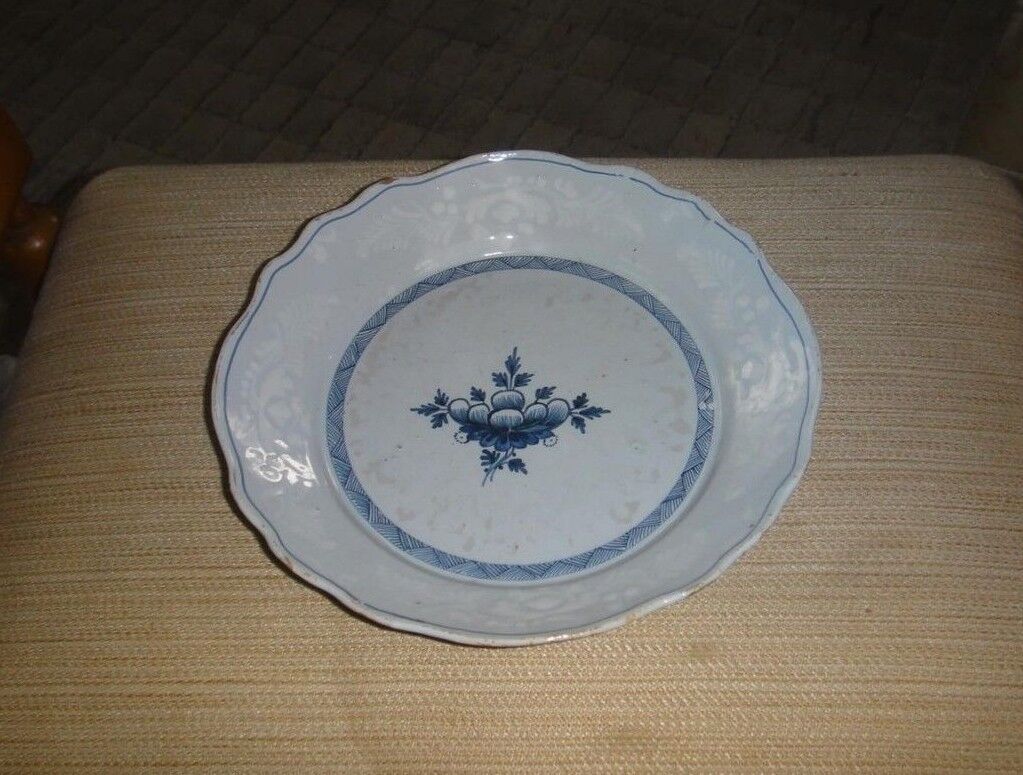 RARE ANTIQUE 18th CENTURY DUTCH DELFT BLUE AND WHITE POTTERY BOWL PLATE DISH