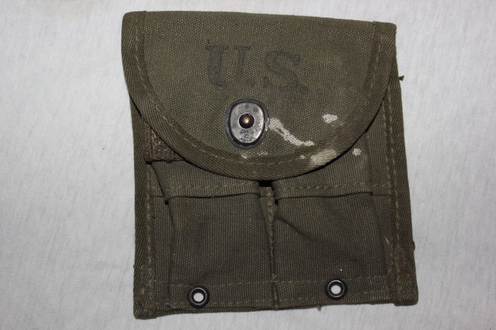 US Military Issue USGI WW2 .30 M1 CARBINE Canvas POUCH OD Green Dated 1945
