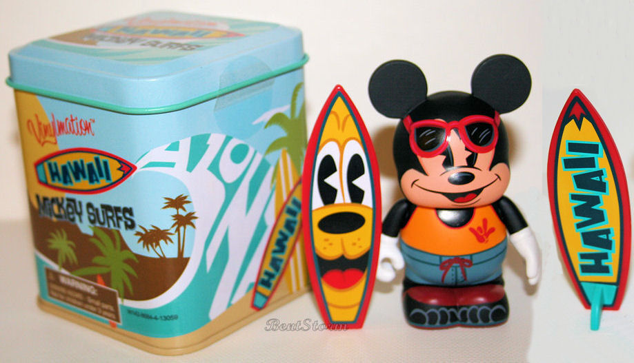 Disney Store Hawaii Exclusive Mickey Surfs Vinylmation Surfboard 3\