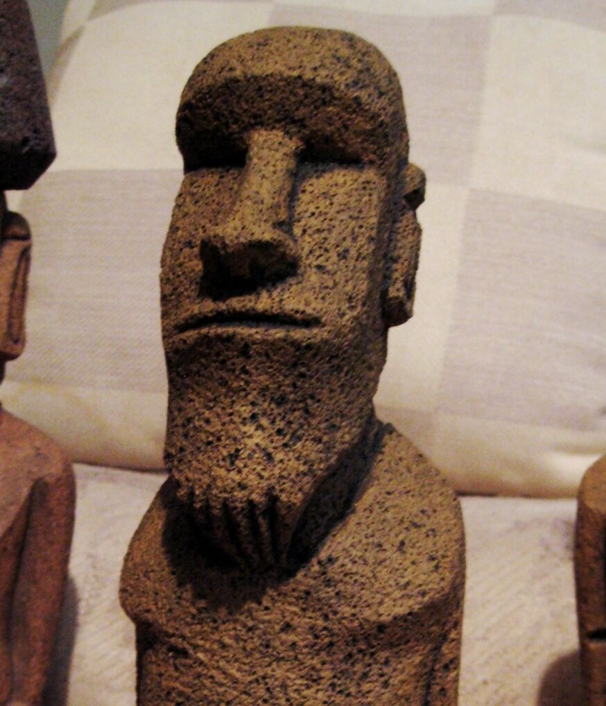 Authentic Easter Island Moai Statue \