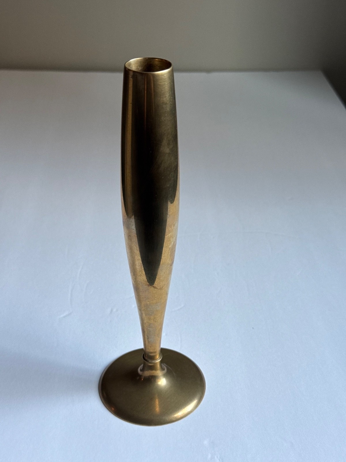 Antq Early 1900's Dirilyte Dirigold Art Nouveau Bronze Alloy Bud Vase 11.5 In Antq Early 1900's Dirilyte Dirigold Art Nouveau Bronze Alloy Bud Vase 11.5 In