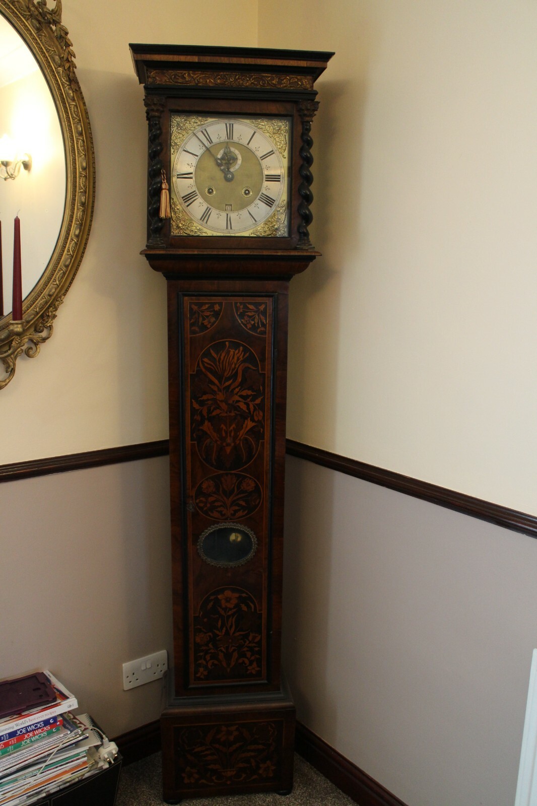 17th cent month going Walnut longcase clock Robert Dingley London museum piece