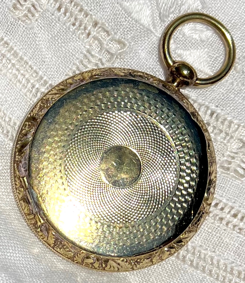 Victorian 1840s-50s Engine-Turned Photo Locket w/ Daguerrotypes *ORIGINAL GLASS*