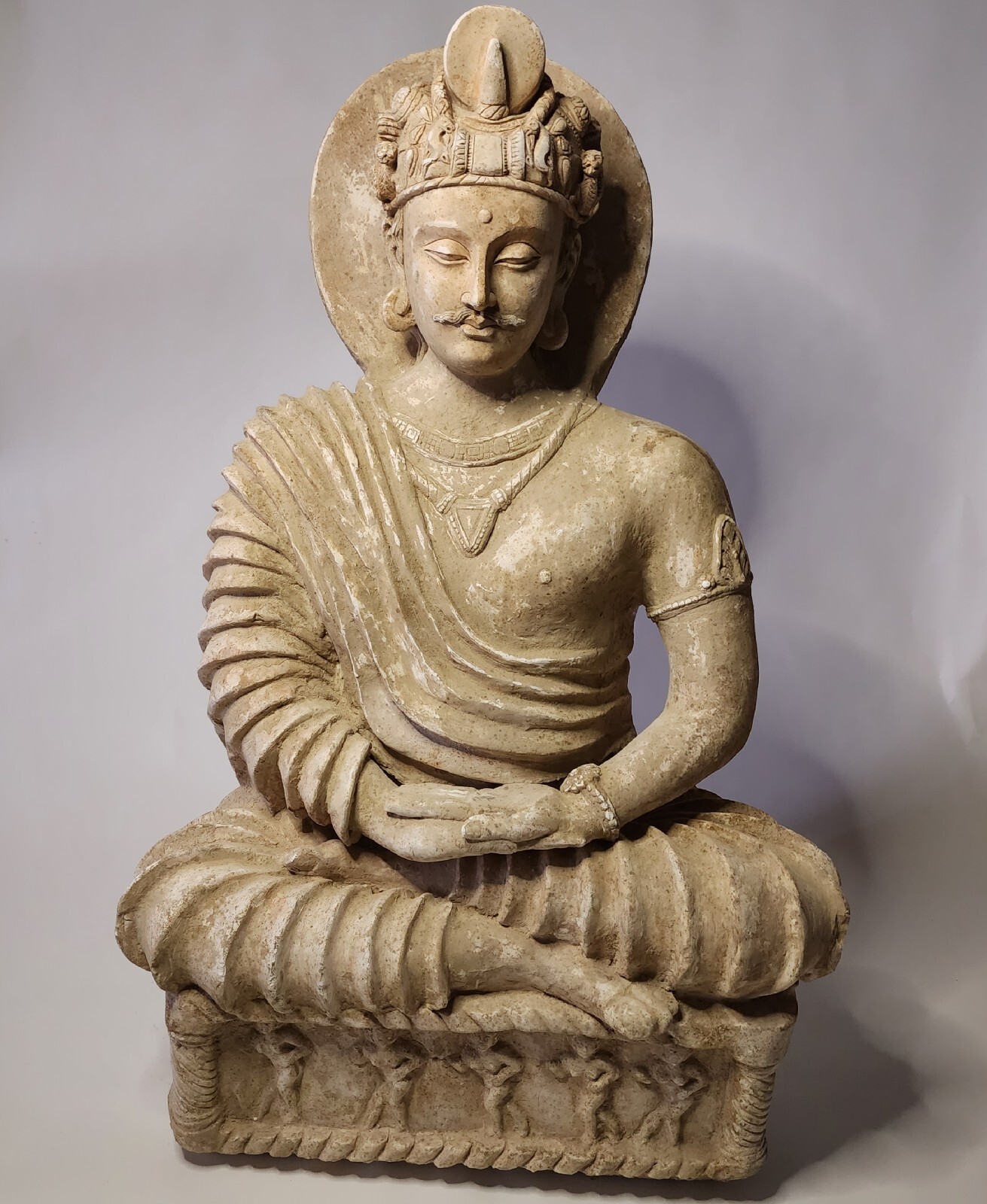 MUSEUM QUALITY RARE HUGE GANDHARA STUCCO STATUE OF SEATED BUDDHASATWA. 3FT MUSEUM QUALITY RARE HUGE GANDHARA STUCCO STATUE OF SEATED BUDDHASATWA. 3FT