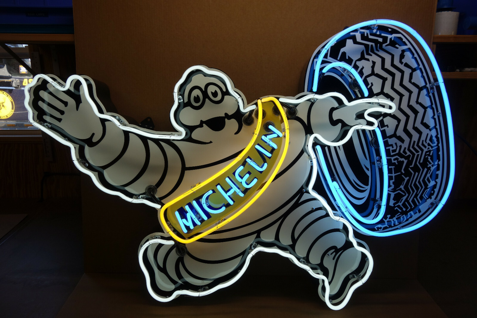 Michelin Bibendum NEON Dealer sign. Steel Enamel neon ART. HUGE 36 Michelin Bibendum NEON Dealer sign. Steel Enamel neon ART. HUGE 36