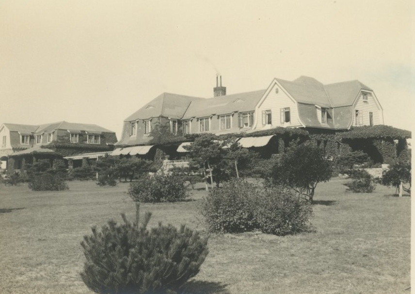 China, Zhang Yizhi's childhood house Vintage Print Silver Print 1 China, Zhang Yizhi's childhood house Vintage Print Silver Print 1