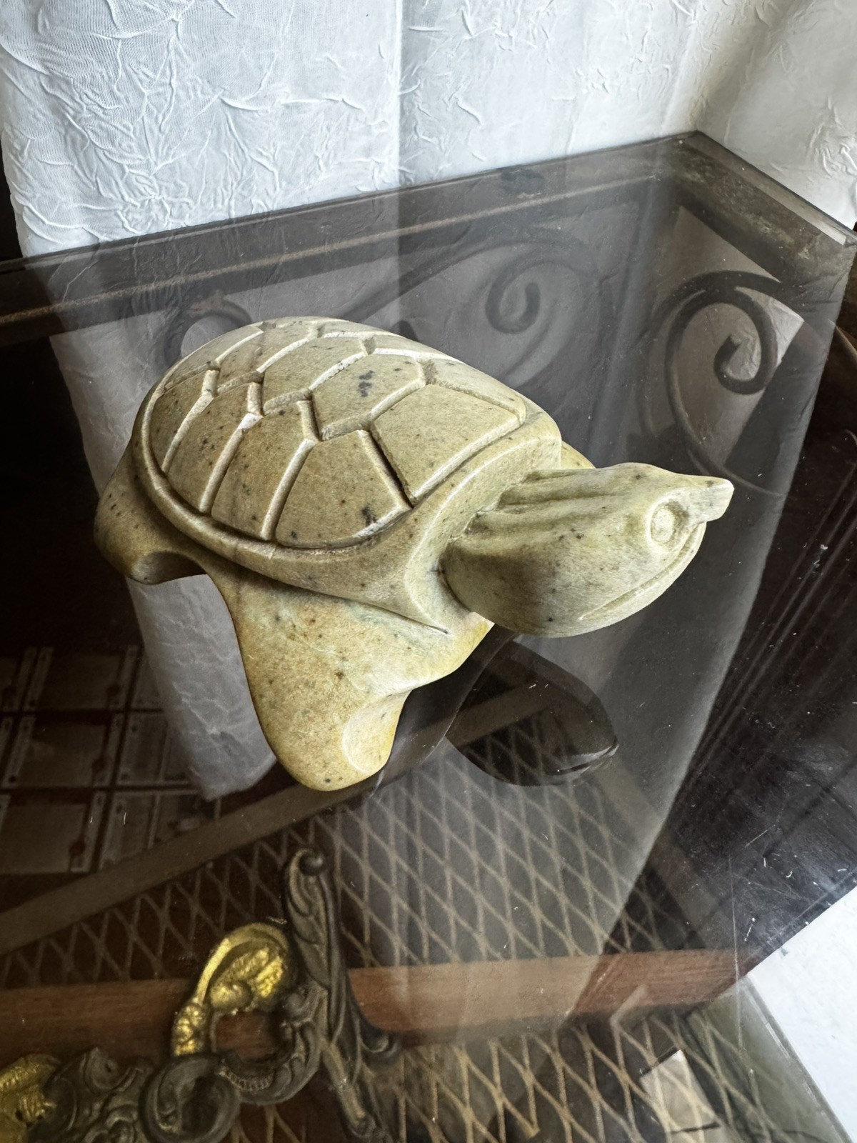 Small Vintage Clifton Henry Indigenous Soapstone Carving Turtle(g2) Small Vintage Clifton Henry Indigenous Soapstone Carving Turtle(g2)
