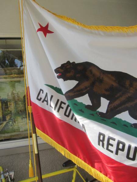 ANNIN & CO 1975 California republic Flag USA Vintage West Coast 70's Used ANNIN & CO 1975 California republic Flag USA Vintage West Coast 70's Used