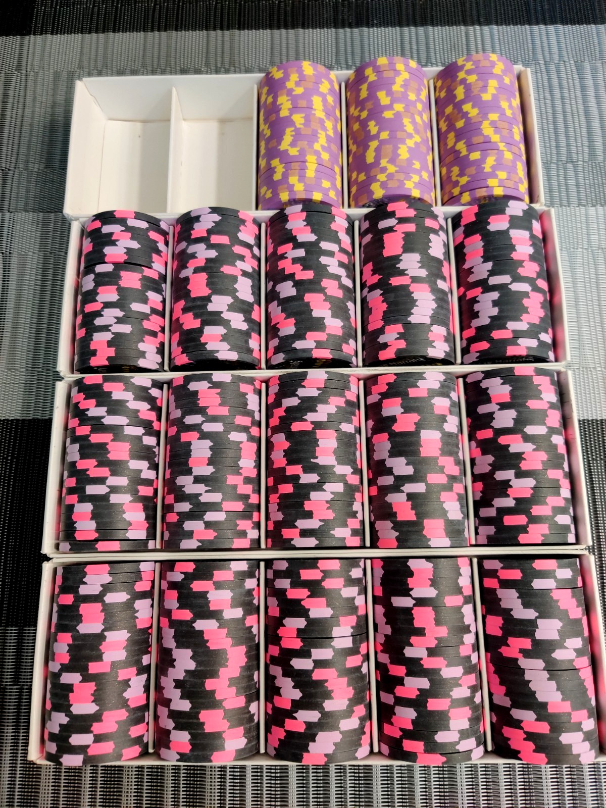 Harrah's New Orleans Nola Secondary 360pc poker chip set