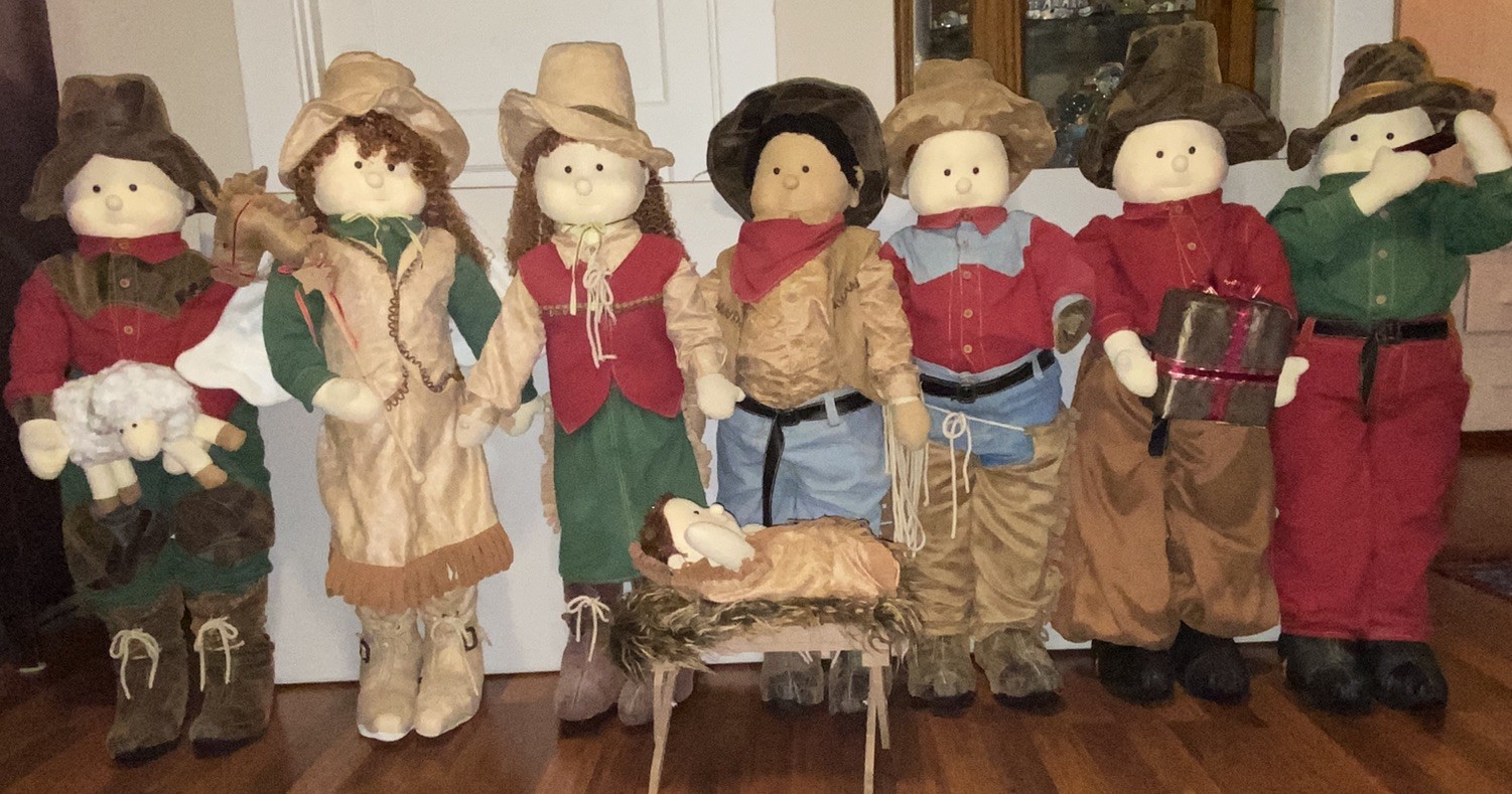 Vtg 3 ft Tall Cowboy Nativity plush RARE Christmas Mitchell Import TJ Collection Vtg 3 ft Tall Cowboy Nativity plush RARE Christmas Mitchell Import TJ Collection