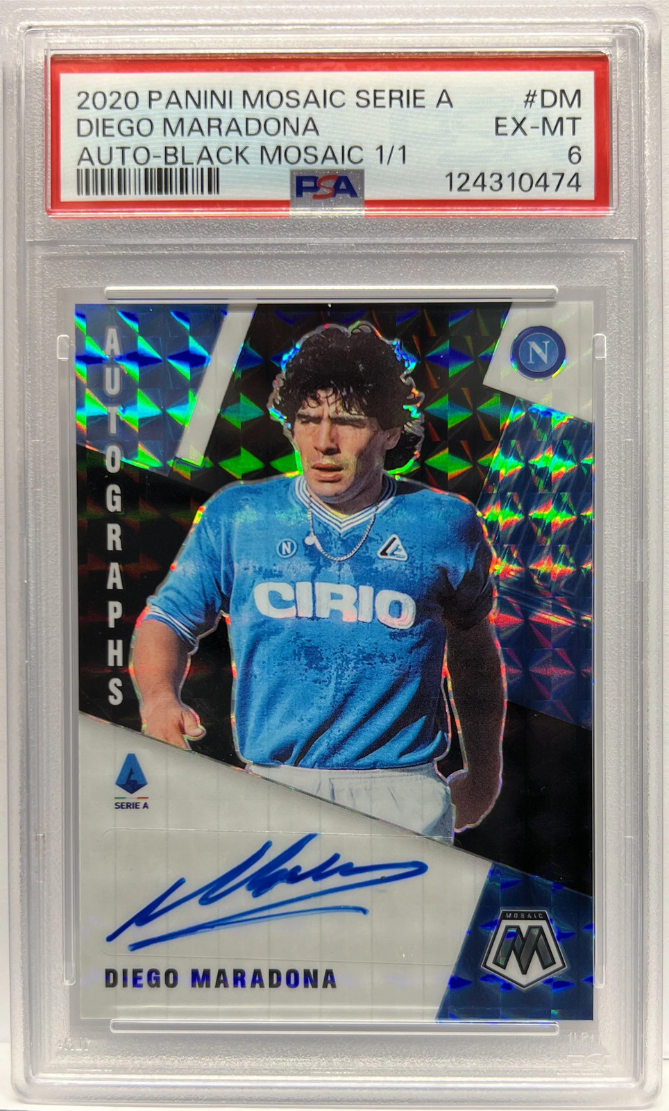 Diego Maradona 1/1 Autograph Black Mosaic Serie A 2020/21 PSA 6 Diego Maradona 1/1 Autograph Black Mosaic Serie A 2020/21 PSA 6