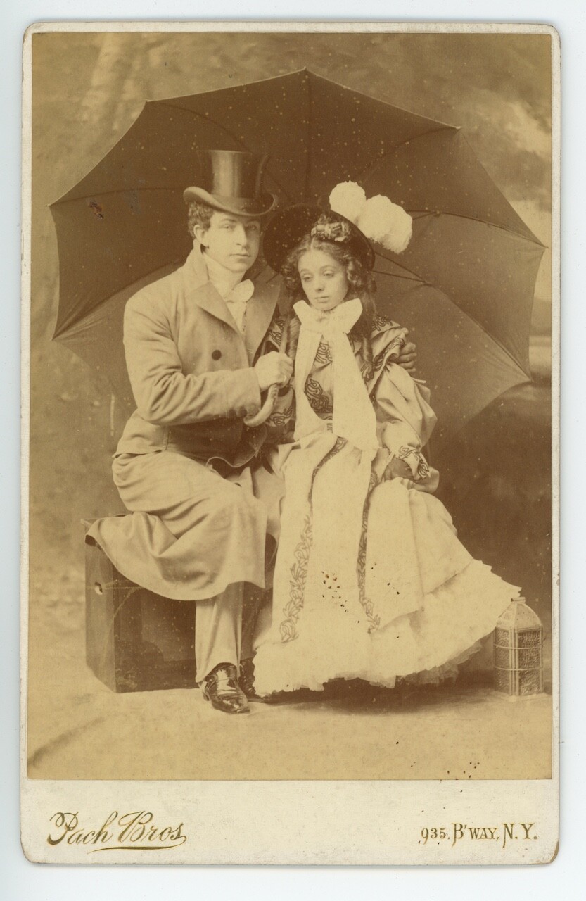 CECIL B. DeMILLE & MARY PICKFORD 1907 CABINET CARD • BEFORE THEY WERE FAMOUS CECIL B. DeMILLE & MARY PICKFORD 1907 CABINET CARD • BEFORE THEY WERE FAMOUS