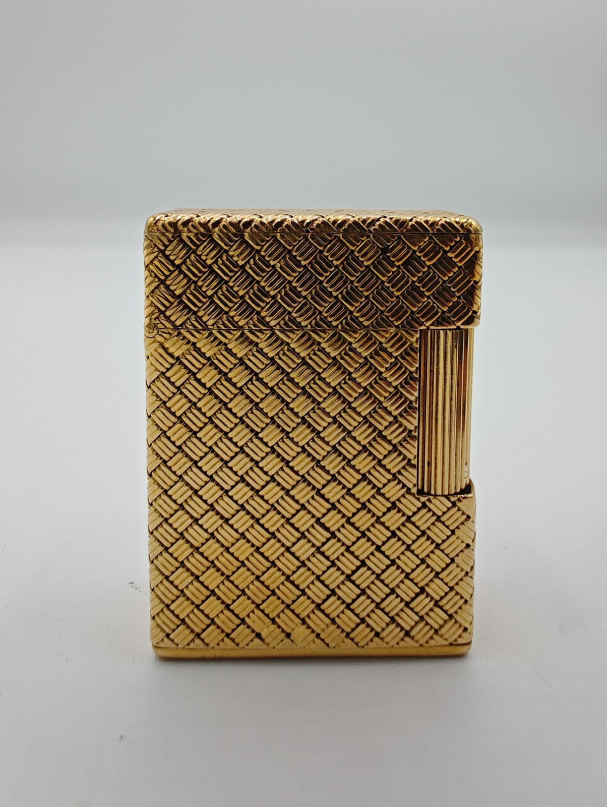 Rare Vintage Hermès S.T. Dupont Ligne 1 Lighter - 18k Two-Tone Basketweave Rare Vintage Hermès S.T. Dupont Ligne 1 Lighter - 18k Two-Tone Basketweave