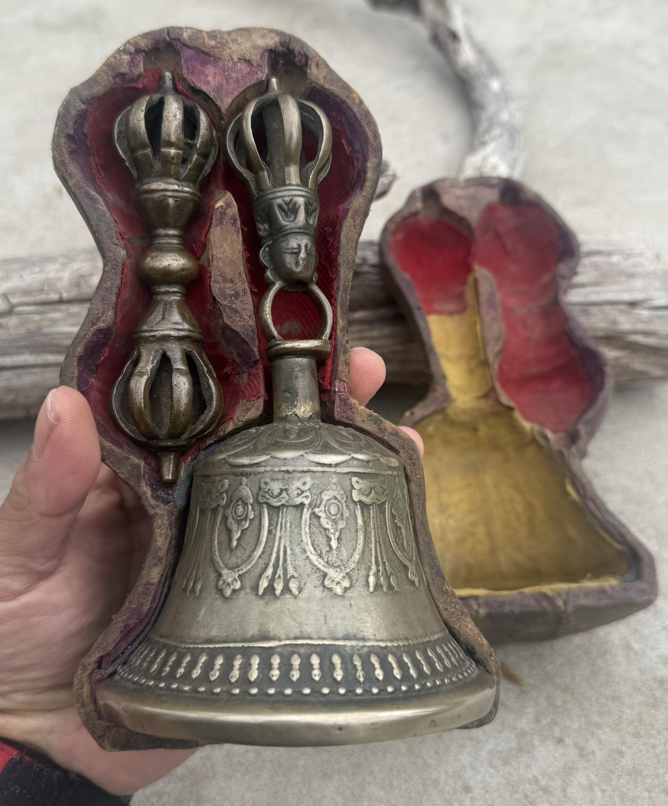 Tibetan Buddhist Antique Bell and Dorje Ritual Set with Original Case Tibetan Buddhist Antique Bell and Dorje Ritual Set with Original Case