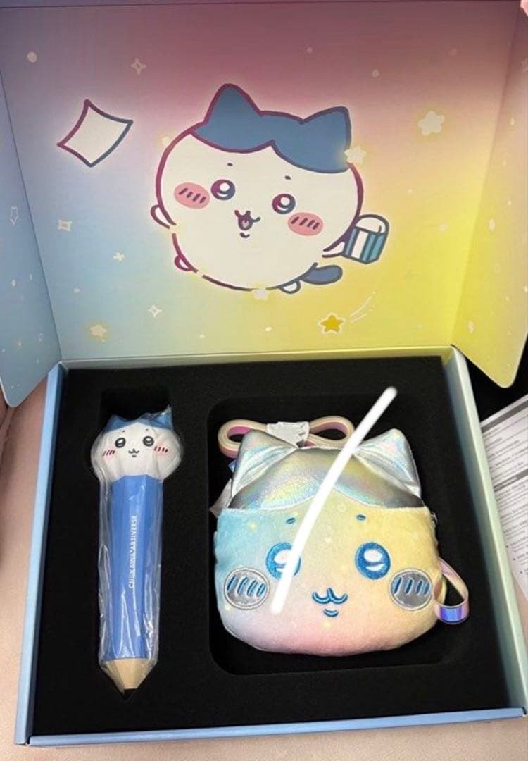 Chiikawa Artiverse Hong Kong Exclusive Hachiwara Penlight Plush Keychain Light Chiikawa Artiverse Hong Kong Exclusive Hachiwara Penlight Plush Keychain Light