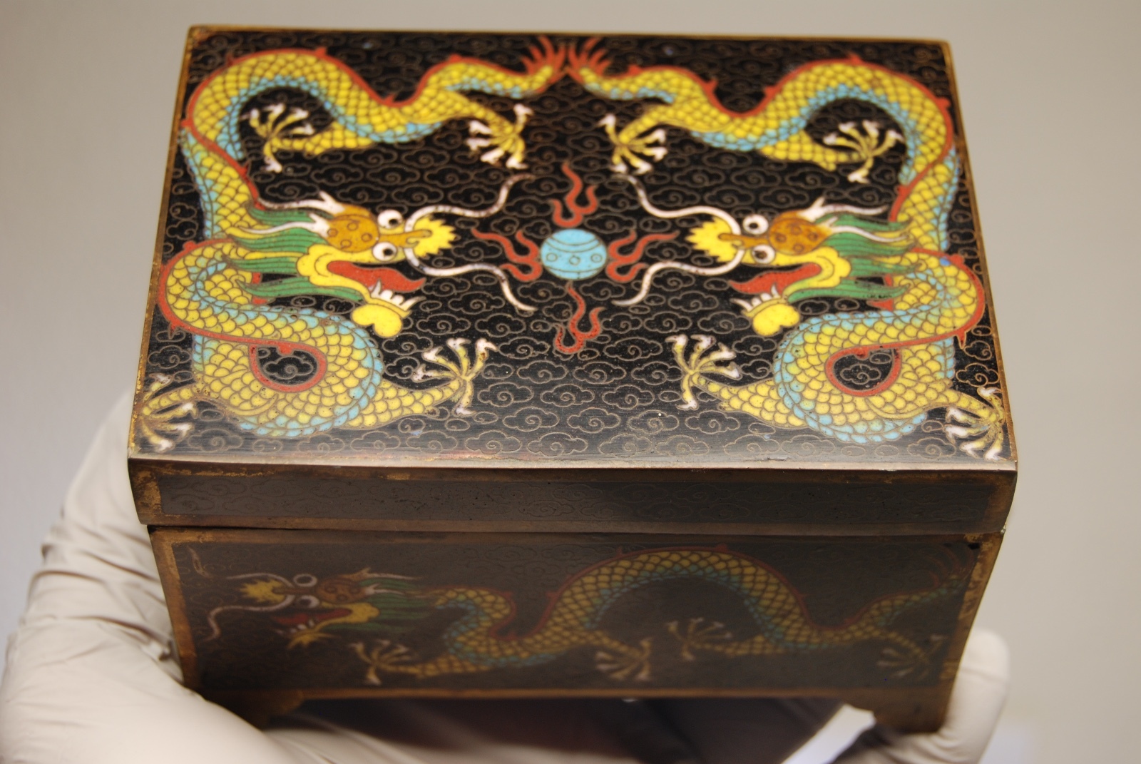 ANTIQUE OLD CHINESE PORCELAIN  ENAMEL CLOISONNE DRAGON JEWELRY BRONZE BOX CASKET