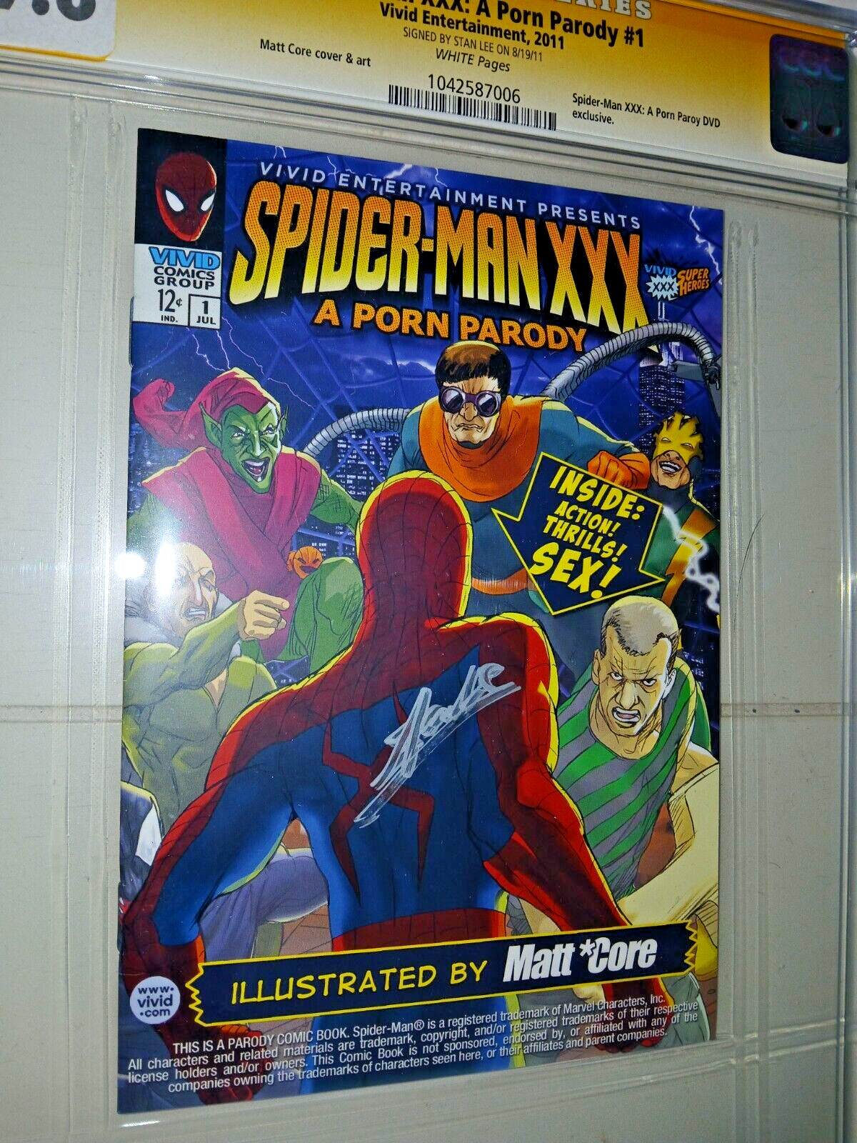 Spider-Man XXX: A Porn Parody #1 - Stan Lee Signature - ONLY ONE TO EXIST