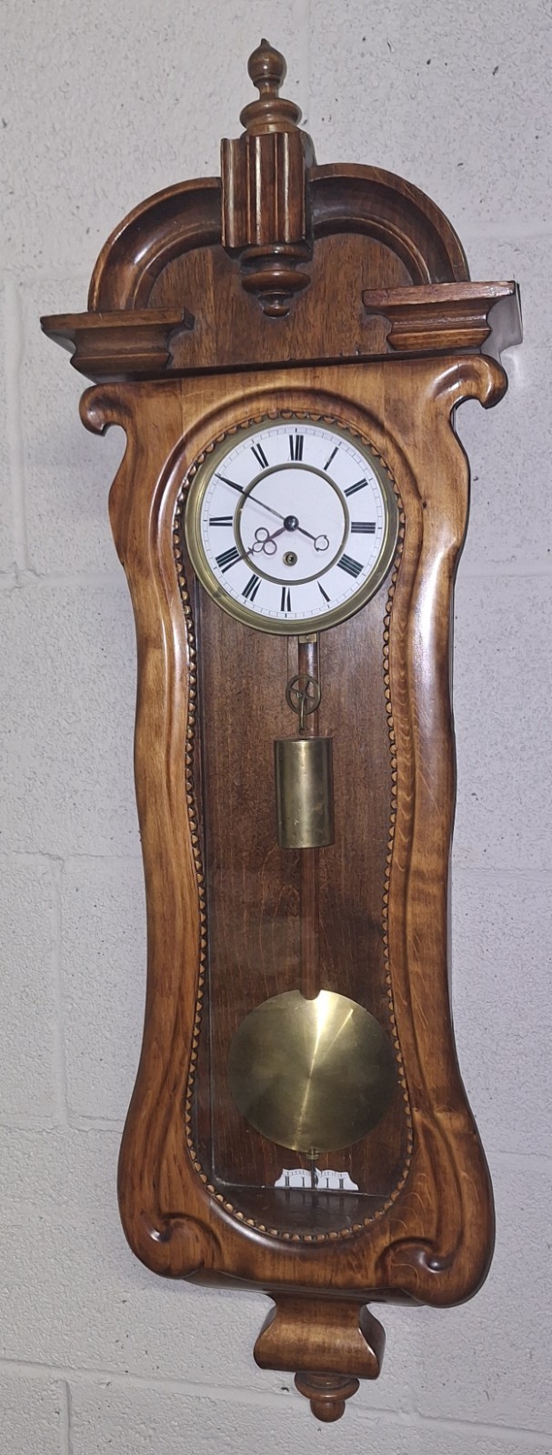 Antique One Weight Wall Clock Vienna Regulator Working Fine Walnut Case Antique One Weight Wall Clock Vienna Regulator Working Fine Walnut Case