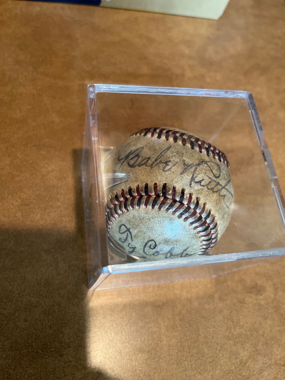 Babe Ruth,Ty Cobb,Wagner  ‘33Yankees signed baseball COA.