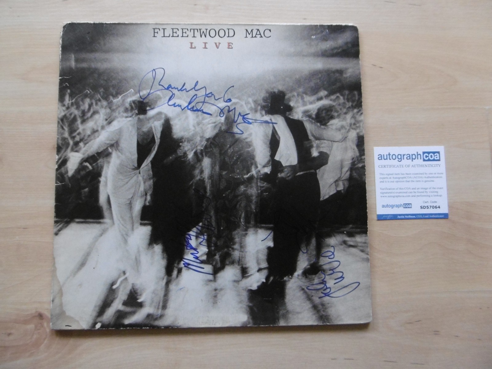 Fleetwood Mac Original Autographs Signed LP Cover Fleetwood Mac Original Autographs Signed LP Cover
