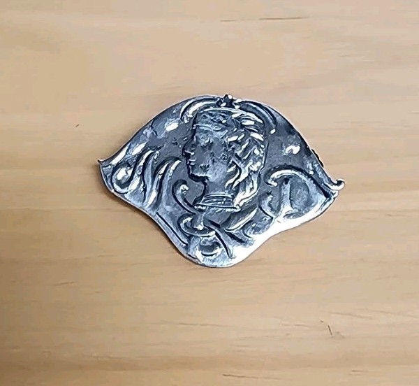 DRUIDS 2013 STERLING PIN PENDANT NEW ORLEANS MARDI GRAS KREWE FAVOR fa9605 DRUIDS 2013 STERLING PIN PENDANT NEW ORLEANS MARDI GRAS KREWE FAVOR fa9605
