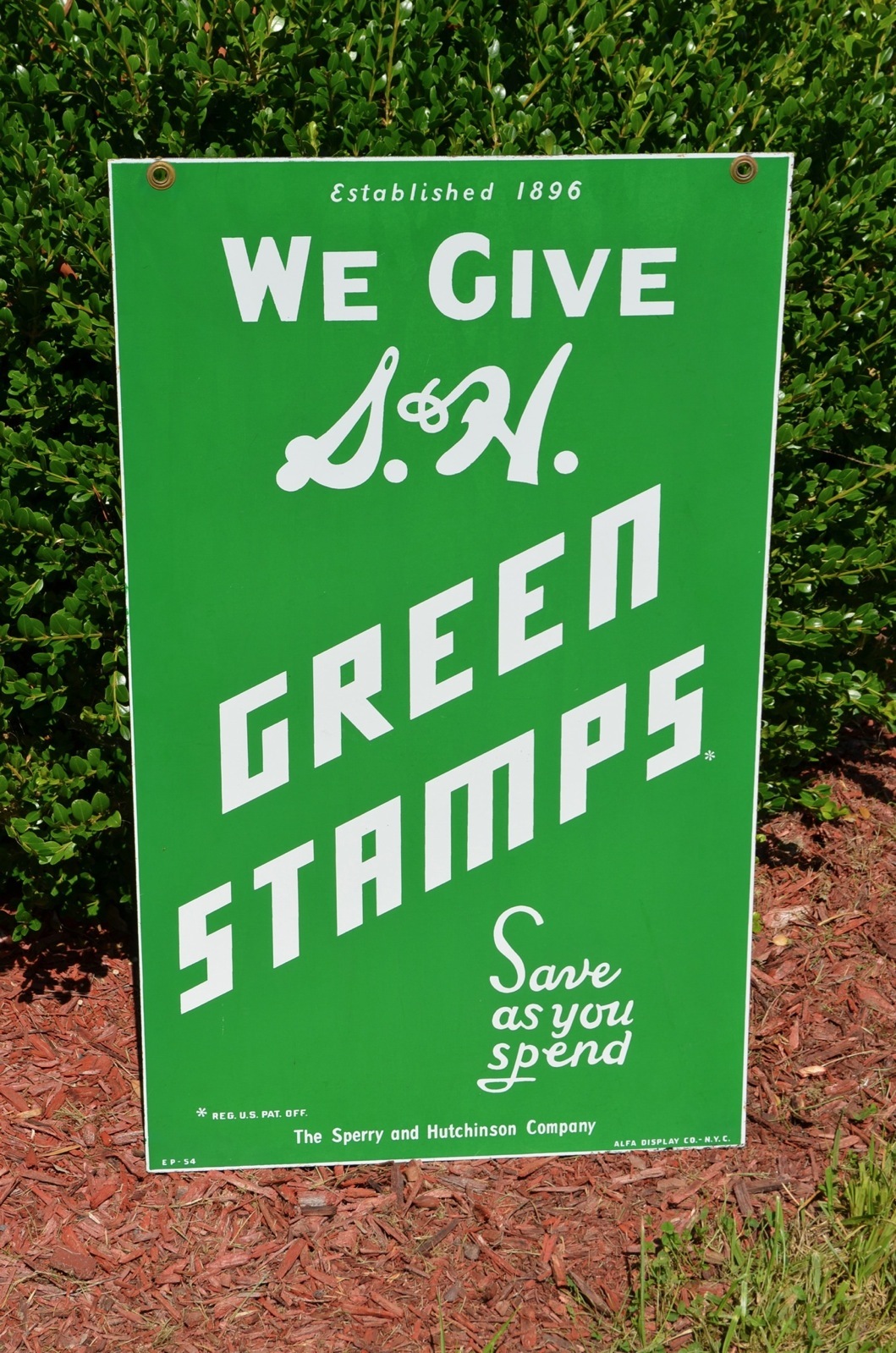 VINTAGE 50's S&H GREEN STAMPS SIDE PORCELAIN SIGN RARE DEAD MINT MUSEUM QUAL VINTAGE 50's S&H GREEN STAMPS SIDE PORCELAIN SIGN RARE DEAD MINT MUSEUM QUAL