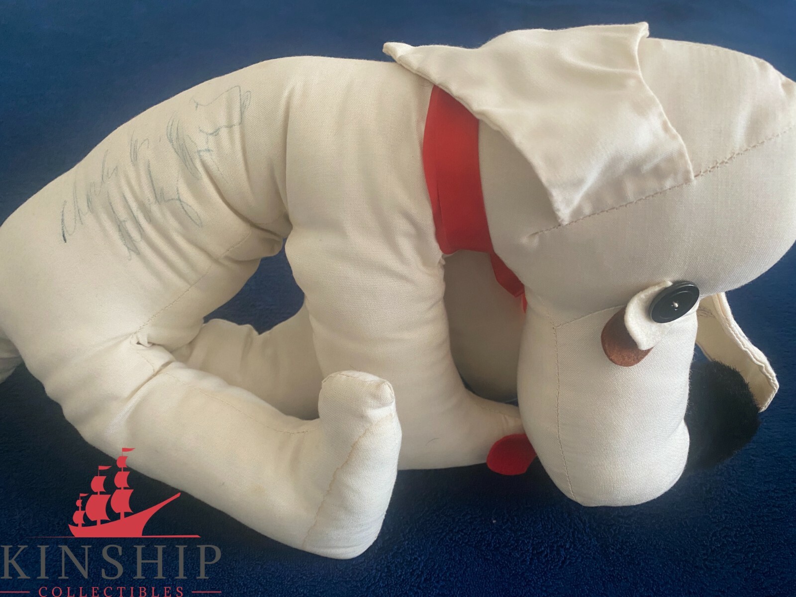 Charles Schulz signed Snoopy Stuffed Animal JSA LOA Inscribed Sketch RARE Z456 Charles Schulz signed Snoopy Stuffed Animal JSA LOA Inscribed Sketch RARE Z456