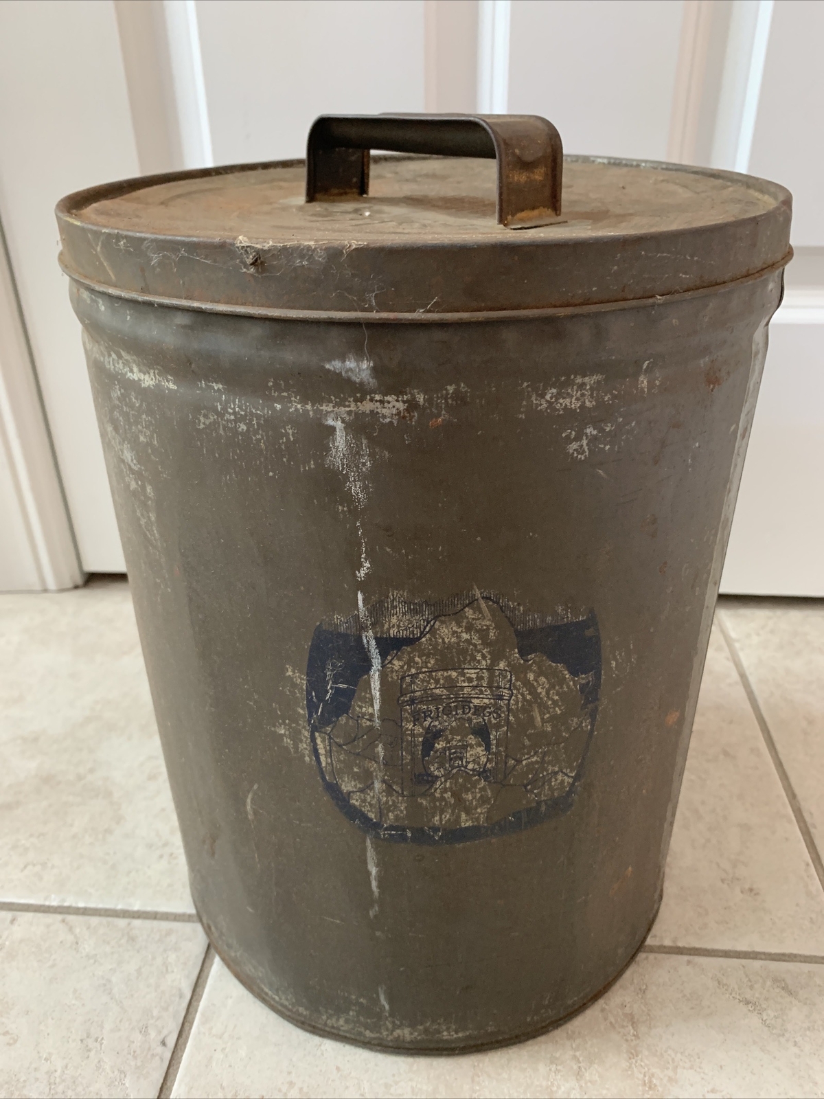 Rare Antique Whole Eggs FRIGIDEGS 30 LB Tin Container 13”x10” Rare Antique Whole Eggs FRIGIDEGS 30 LB Tin Container 13”x10”