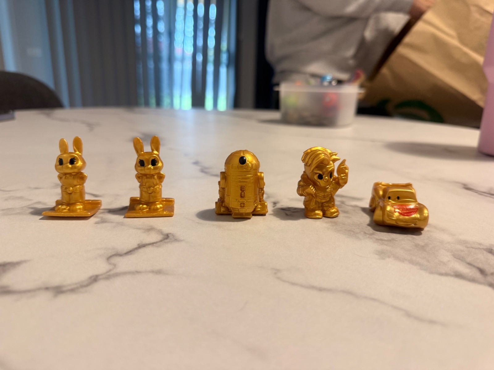 SUPER RARE GOLD OOSHIES INCLUDING R2D2 SUPER RARE GOLD OOSHIES INCLUDING R2D2