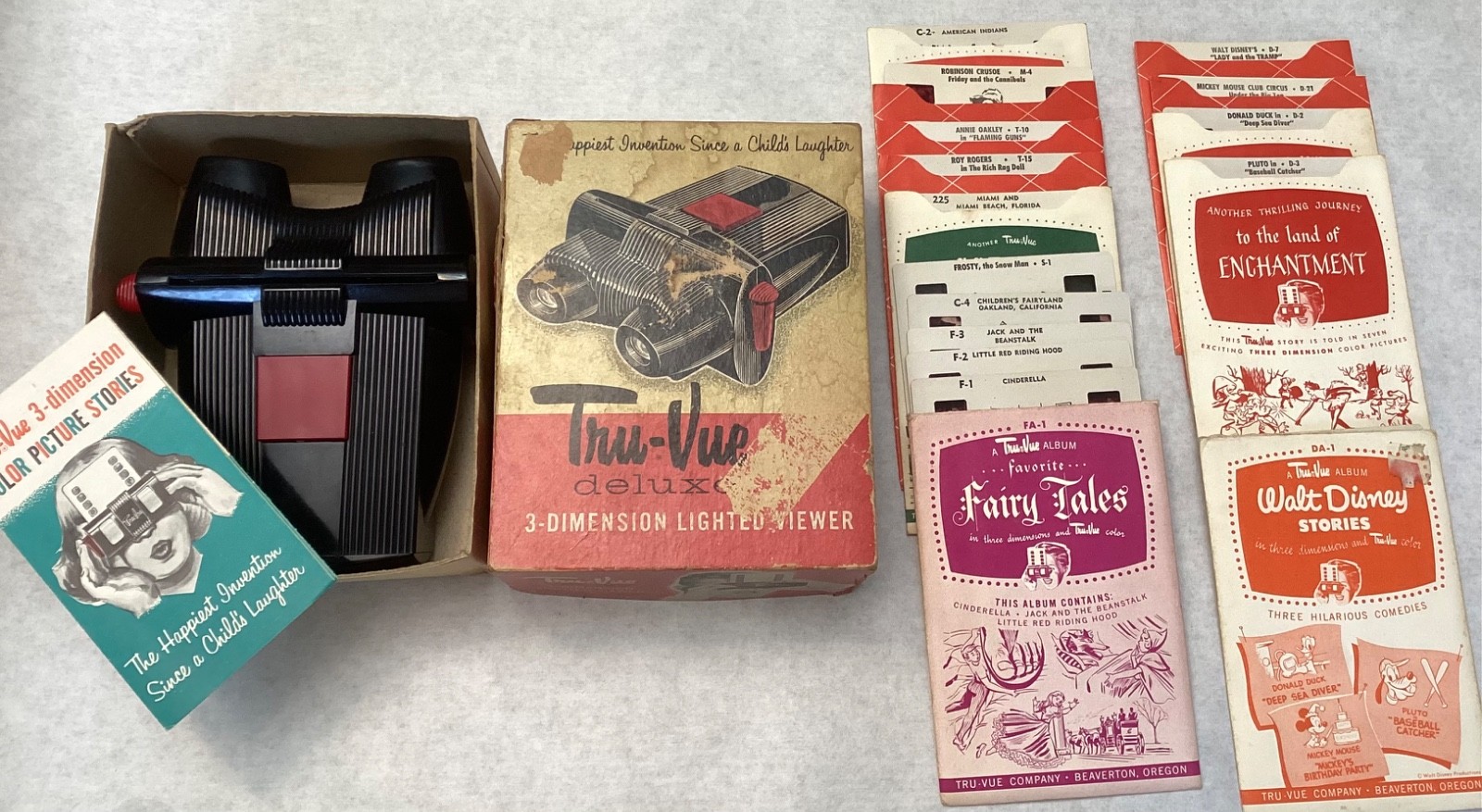 Vintage Tru-Vue Deluxe 3D Viewer/Viewfinder Bakelite Beaverton, Oregon-USA Made