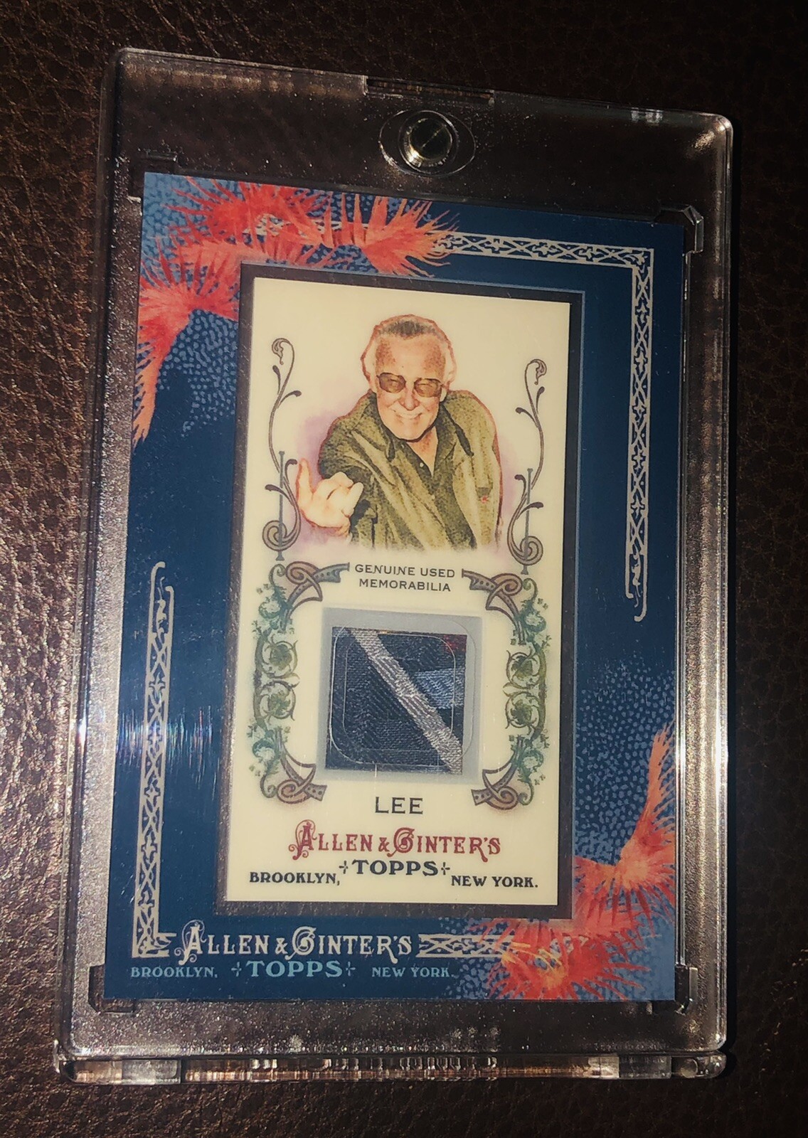 STAN LEE TOPPS Allen & Ginter 2011 RELIC CARD MARVEL SPIDER-MAN COMIC NM/M GRAIL STAN LEE TOPPS Allen & Ginter 2011 RELIC CARD MARVEL SPIDER-MAN COMIC NM/M GRAIL