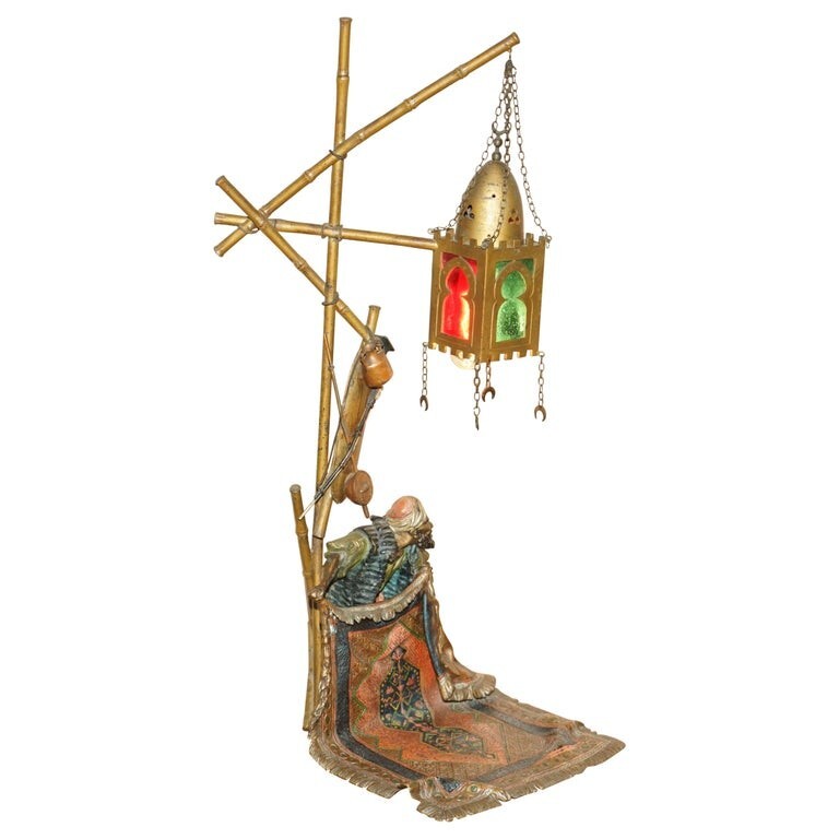 STUNNING ANTIQUE CIRCA 1910 FRANZ BERGMAN COLD PAINTED BRONZE CARPET SELLER LAMP