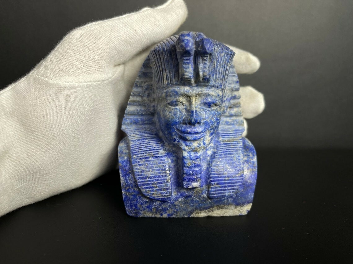 Smallest Lapis lazuli Head of THE EGYPTIAN King TUTANKHAMUN (The Youngest King) Smallest Lapis lazuli Head of THE EGYPTIAN King TUTANKHAMUN (The Youngest King)