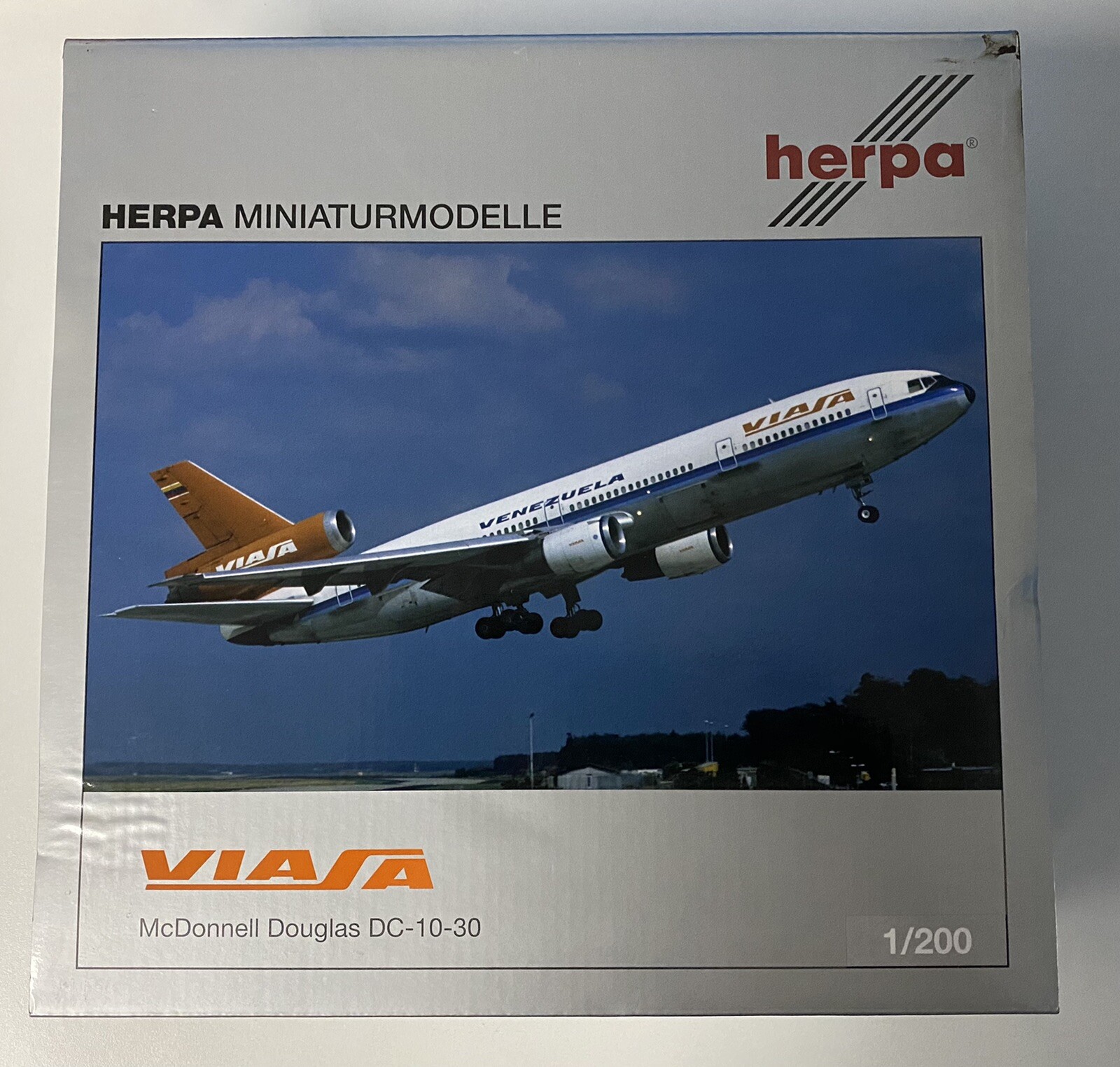 Viasa Venezuela Airways DC-10 Herpa 1/200 Viasa Venezuela Airways DC-10 Herpa 1/200