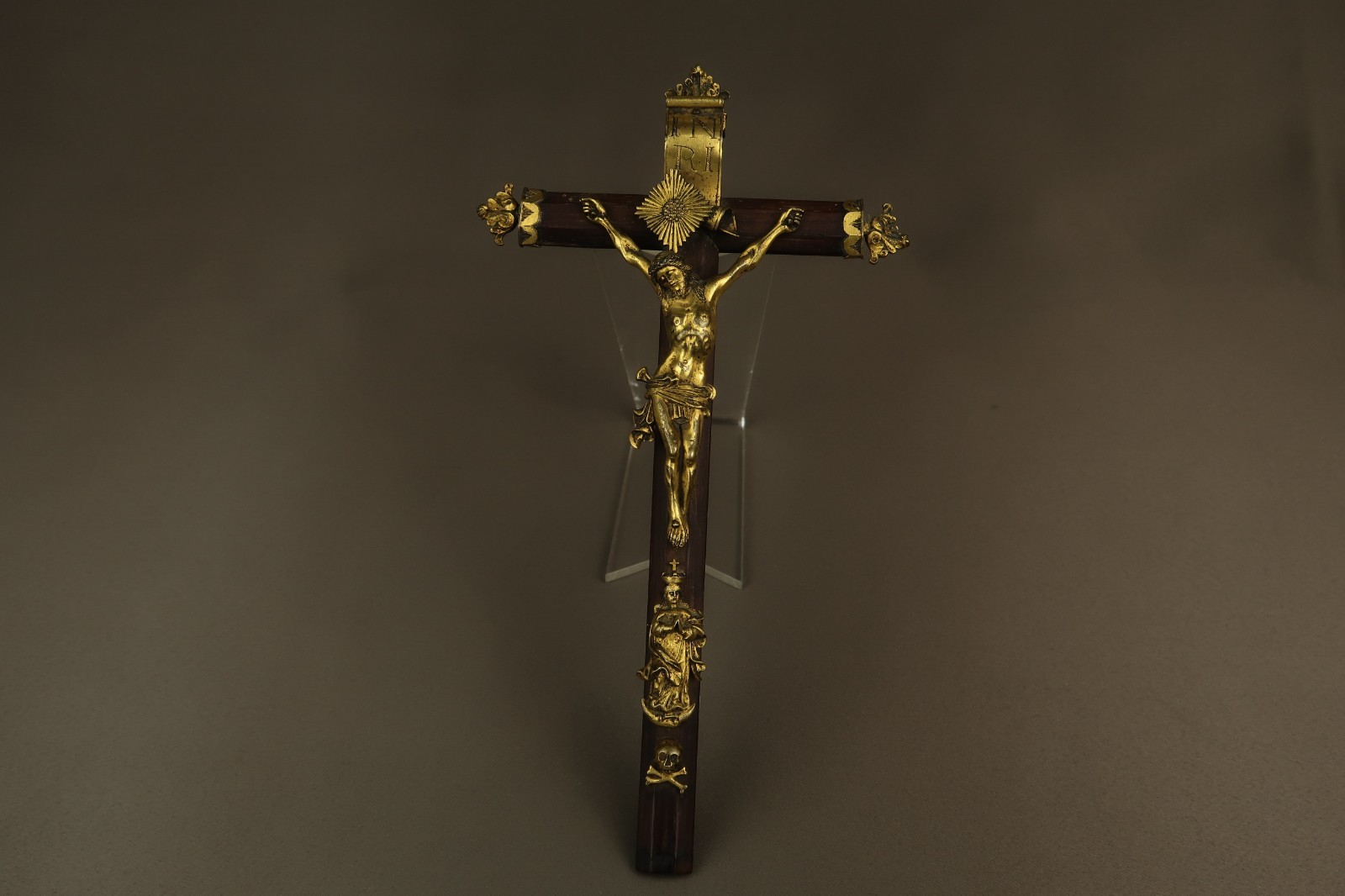 Antique Rare Gilt Bronze Crucifix Jesus Christ Continental 17th Century Antique Rare Gilt Bronze Crucifix Jesus Christ Continental 17th Century