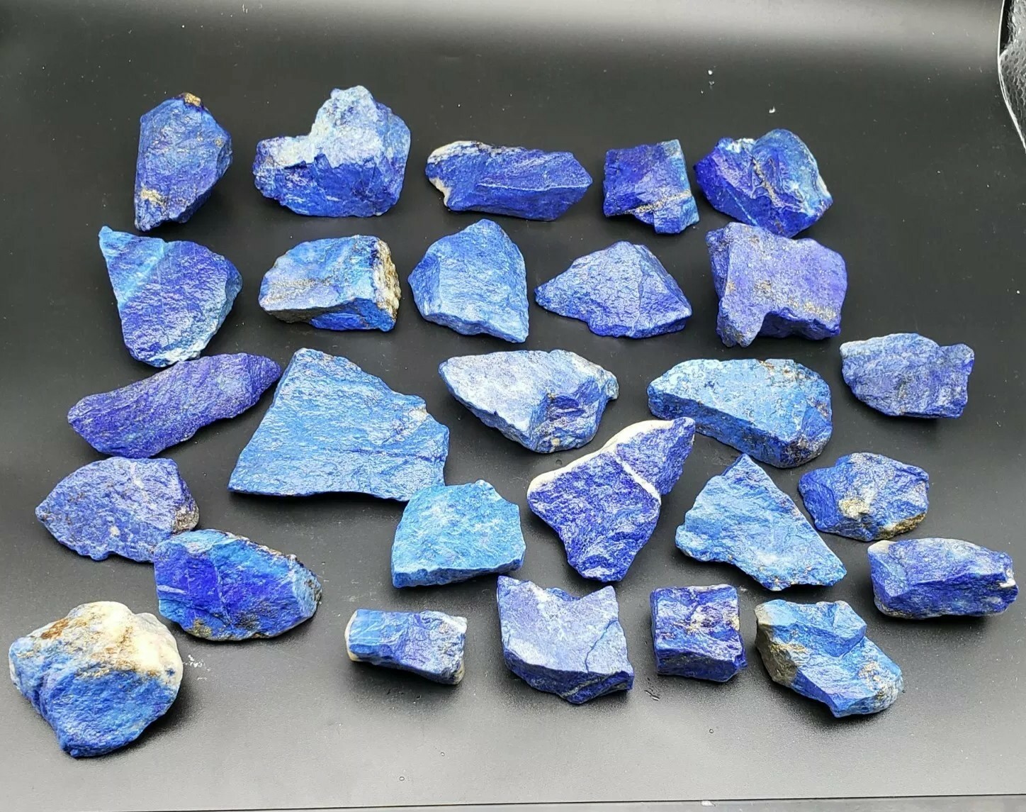 Lapis Lazuli 995 grams Rough / US seller Lapis Lazuli 995 grams Rough / US seller