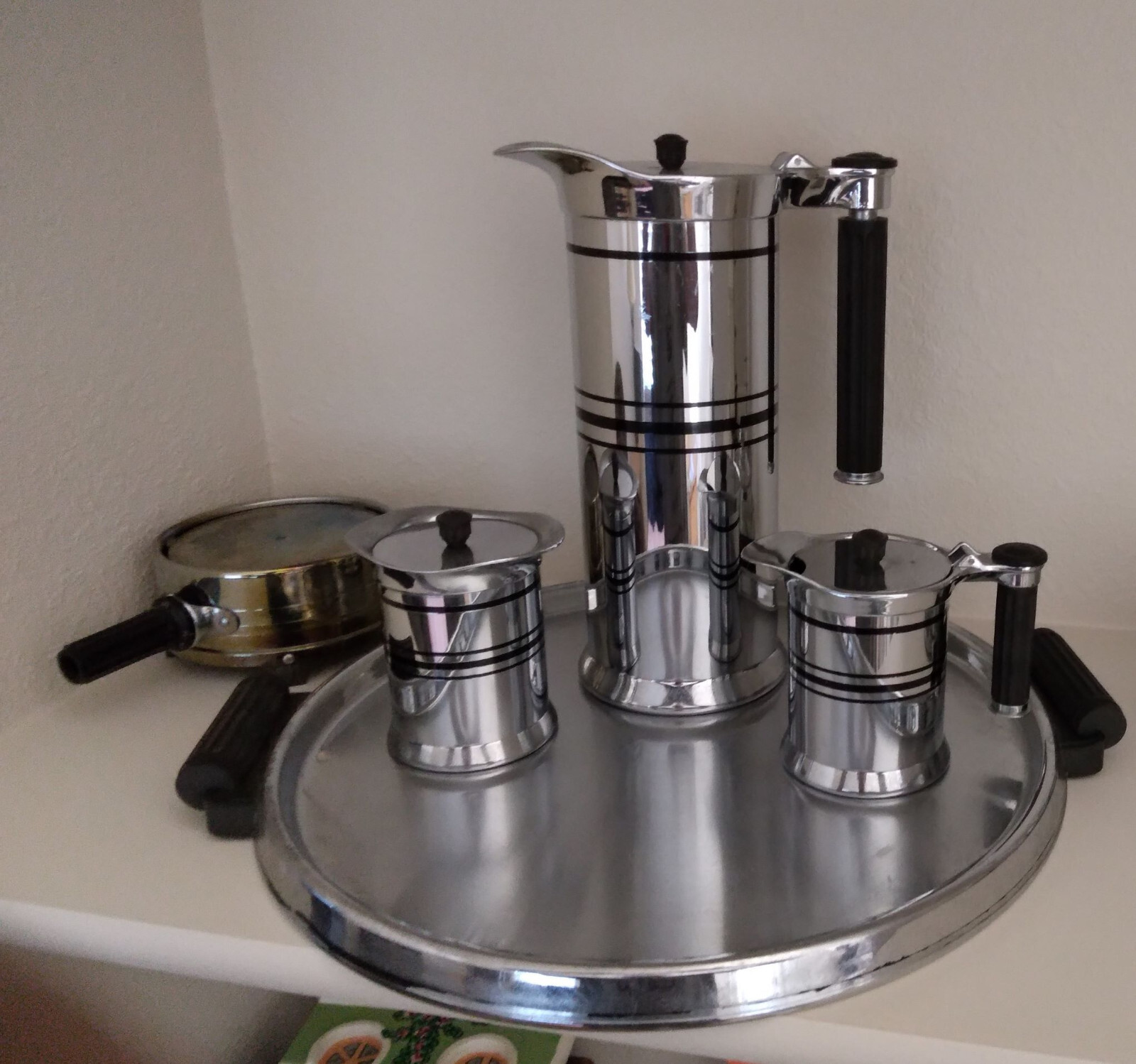 Vintage 1930's Art Deco Sunbeam Model 14 Chrome/Bakelite, Coffee/Tea Service Set Vintage 1930's Art Deco Sunbeam Model 14 Chrome/Bakelite, Coffee/Tea Service Set