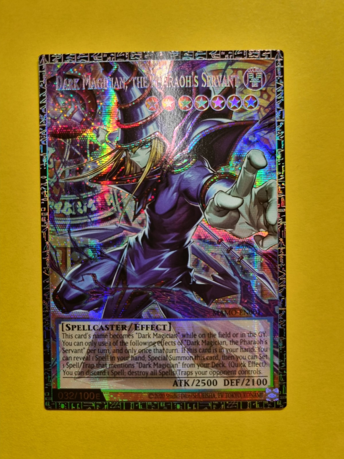 Dark Magician, the Pharaoh's Servant Grand Master 032/100E