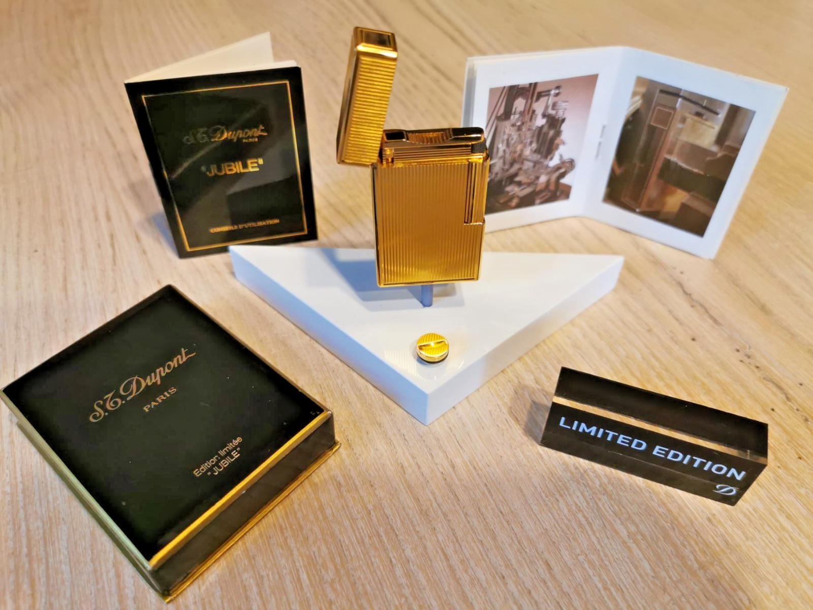 Rare S.T. Dupont Limited Edition 1991 Jubilee Petrol Wick fuel - new old stock