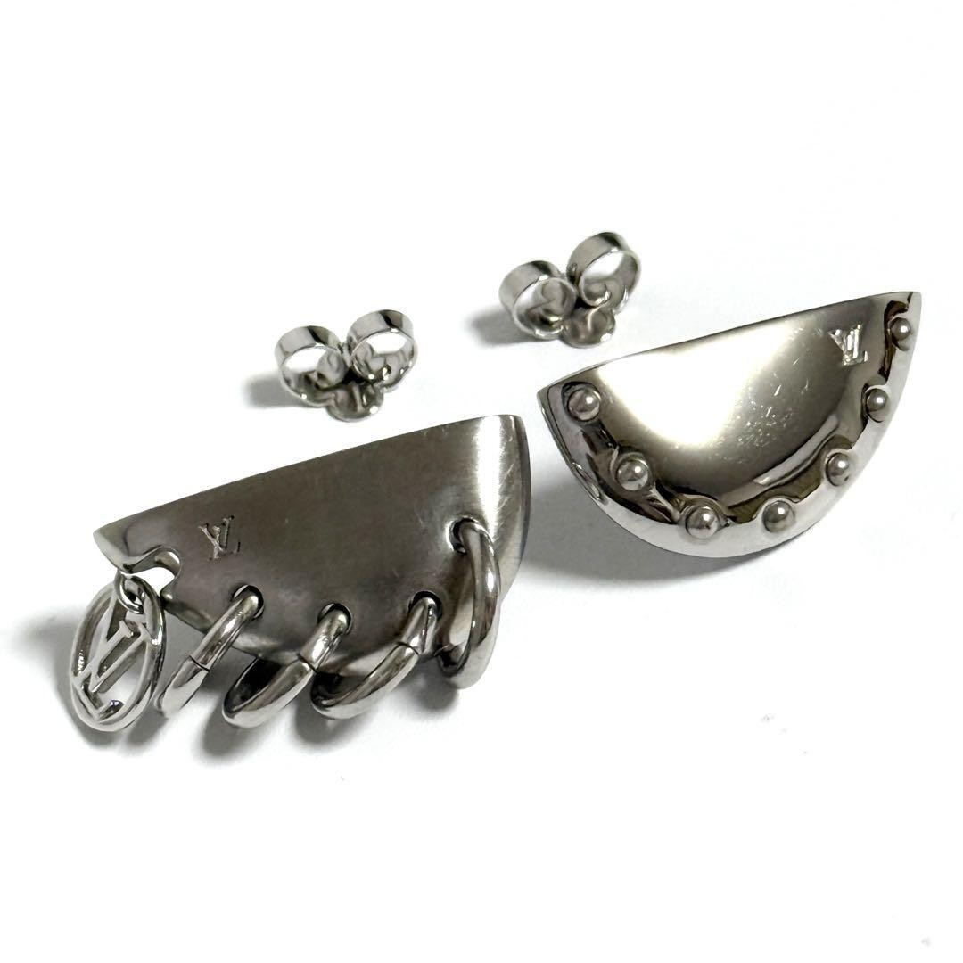 Rare Louis Vuitton Asymmetrical Bionic Earrings for Men and Women