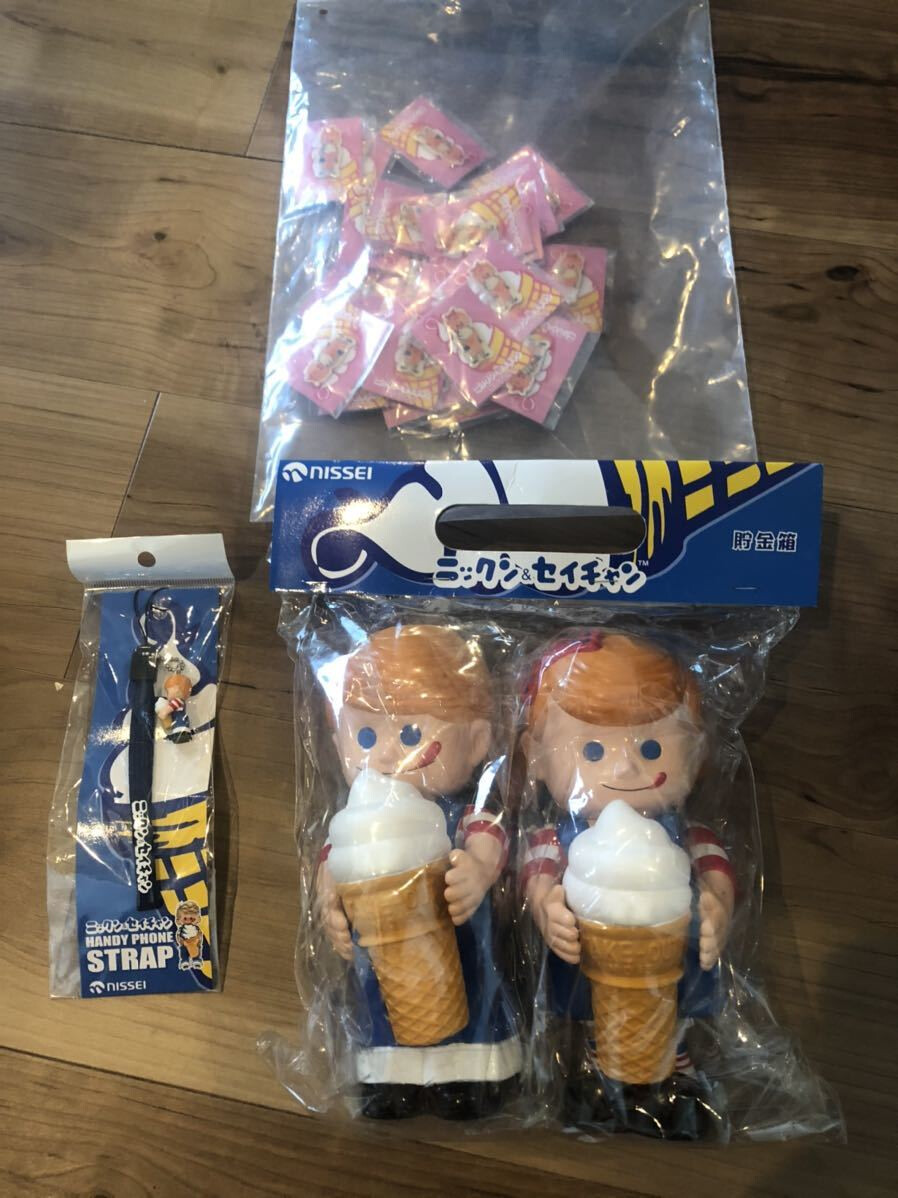 Nissei Nickon & Seichan Savings Box Goods Set Showa Retro Novelty Limited japan