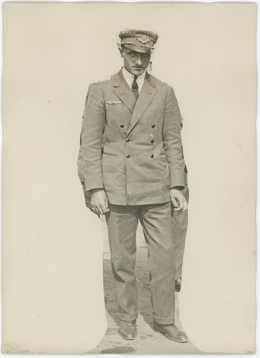 Jacques Mallet, pilot of the Jacques Mallet, pilot of the