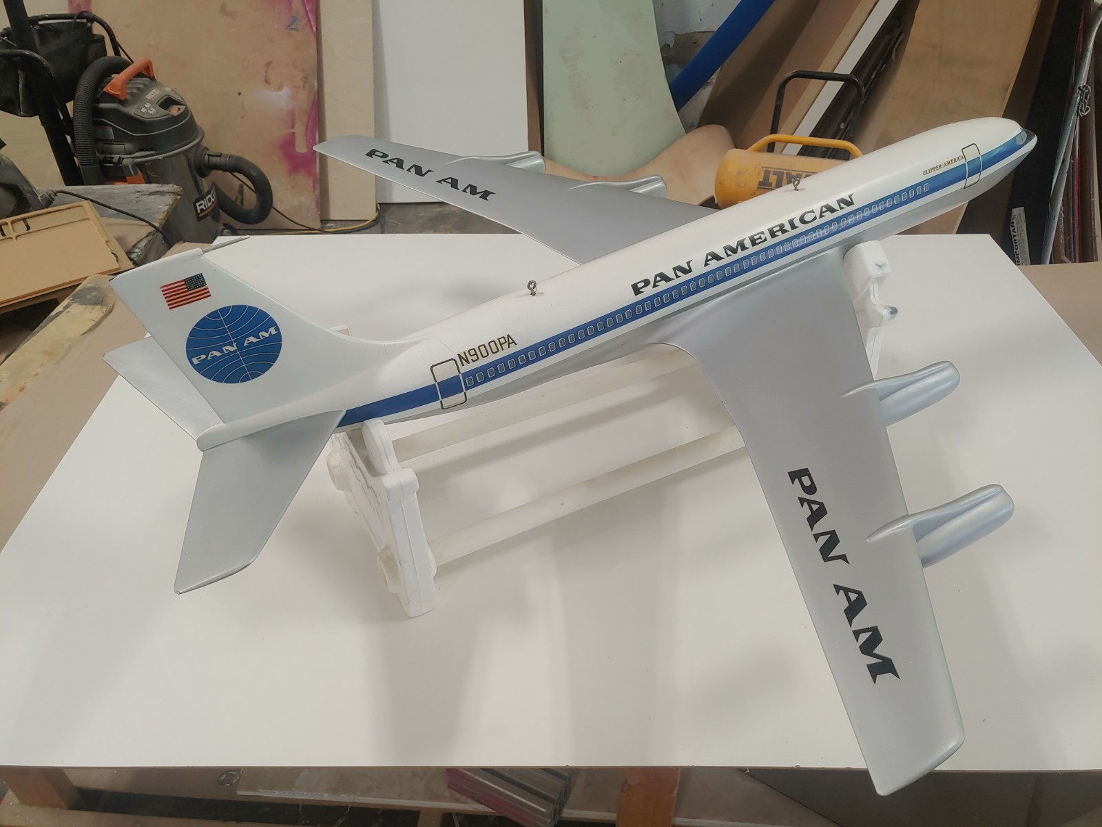 Pan Am 707 Travel Agency Model Pan Am 707 Travel Agency Model