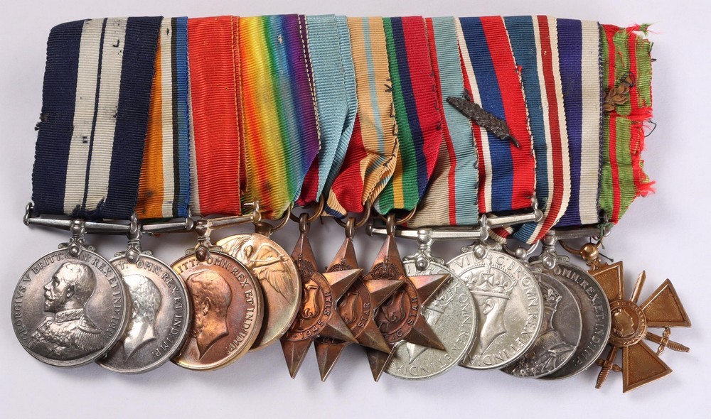 Great Britain Australia WWI WWII C E Page DSM RAN Medal Group 12 Pieces