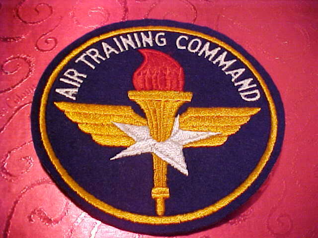 CERTIFIED W.W.2 U.S. ARMY AIR TRAINING COMMAND PATCH ORIGINAL UNUSED 5 X 5 INCH