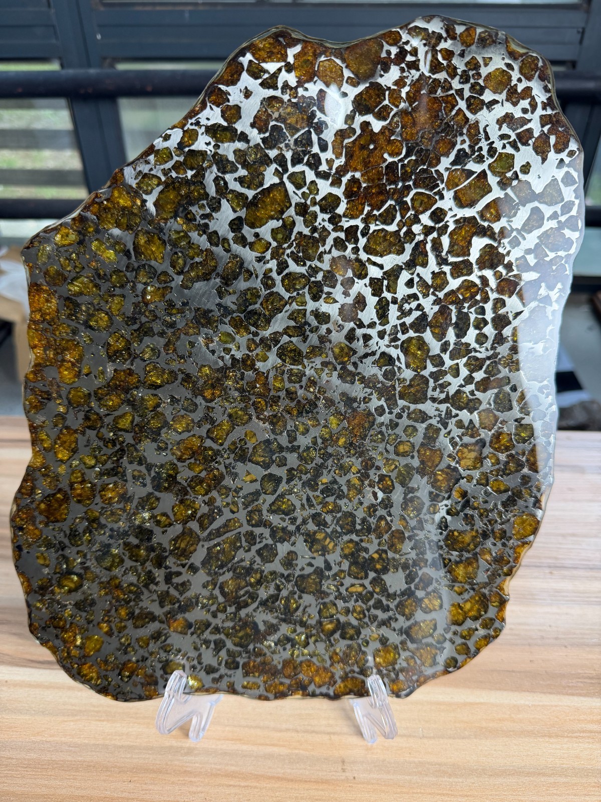 951.2g Imilac Pallasite Meteorite Rare Big Slice Size 315*252*4 With COA 951.2g Imilac Pallasite Meteorite Rare Big Slice Size 315*252*4 With COA