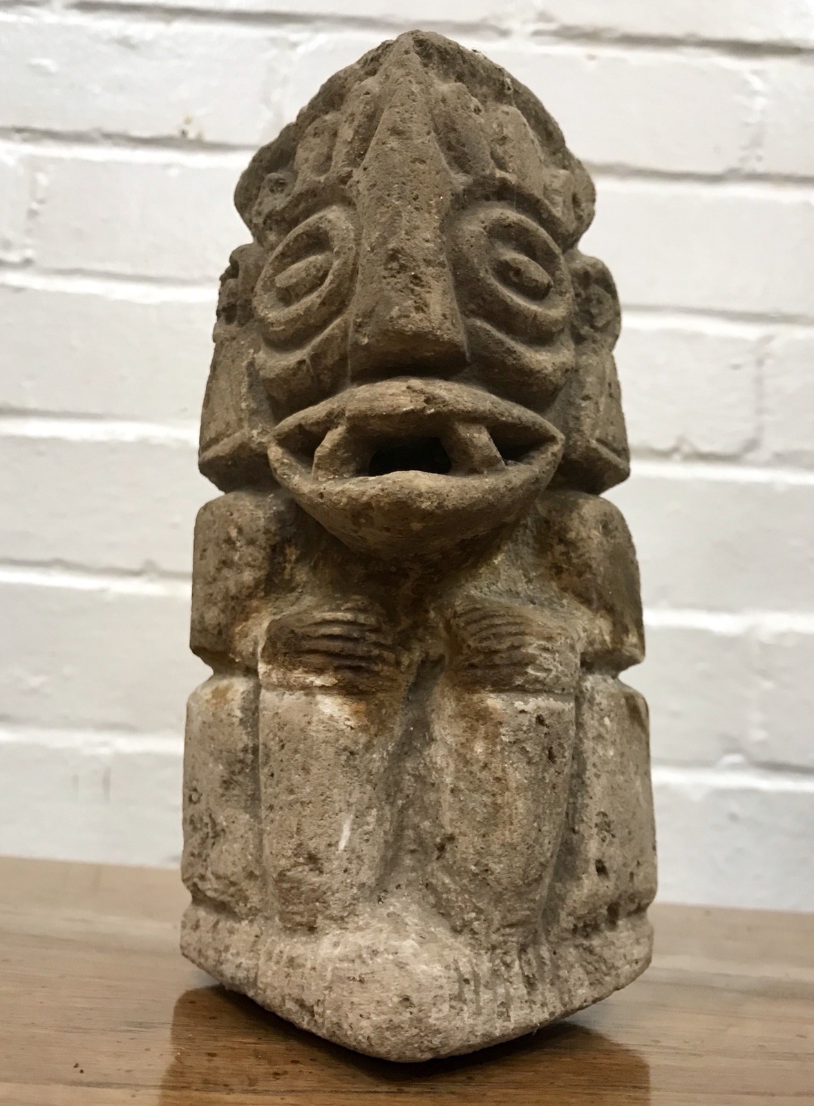 Ancient Prehistoric Carved Gorilla Stone Statue Artifact *Central American Mayan Ancient Prehistoric Carved Gorilla Stone Statue Artifact *Central American Mayan