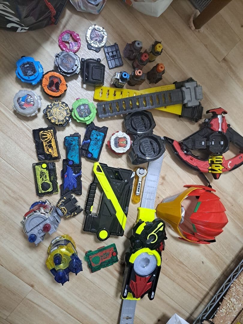 Kamen Rider Transformation Belt, Weapon, and Item Large Set #QY0VR4