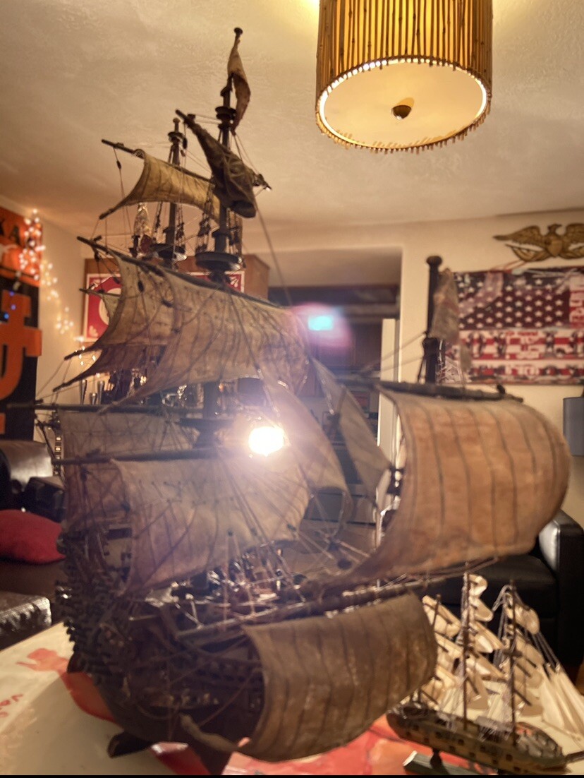 Magnificent Antique Rare Model Ship HMS Victory 1896-1915 Magnificent Antique Rare Model Ship HMS Victory 1896-1915