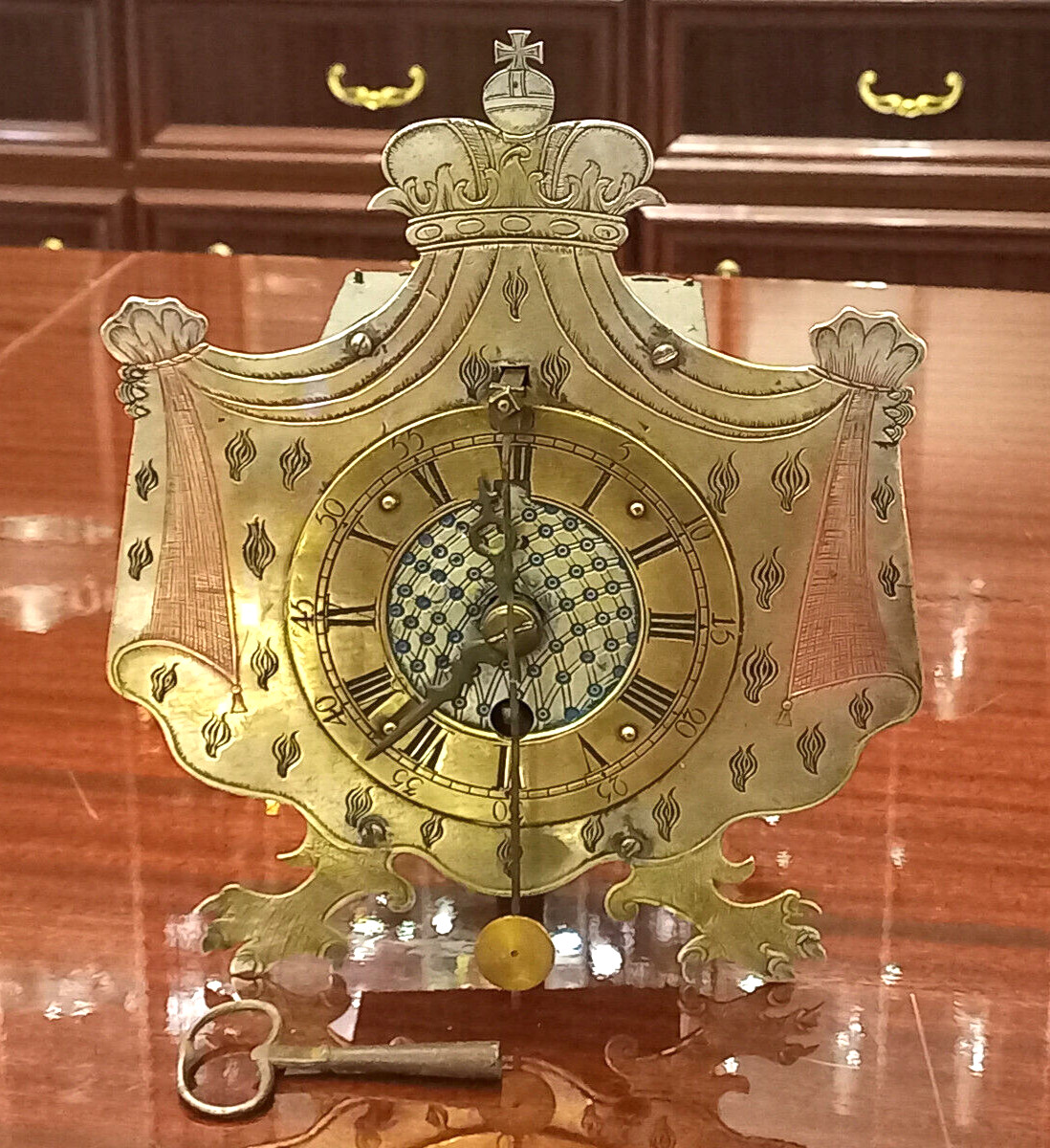 IMPERIAL VERGE ESCAPEMENT CLOCK FROM THE NAPOLEONIC OFFICE IN ROYAL COURT 1804 IMPERIAL VERGE ESCAPEMENT CLOCK FROM THE NAPOLEONIC OFFICE IN ROYAL COURT 1804